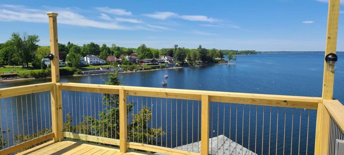 Apartment Loza House Adirondack Skydeck Unit Front *